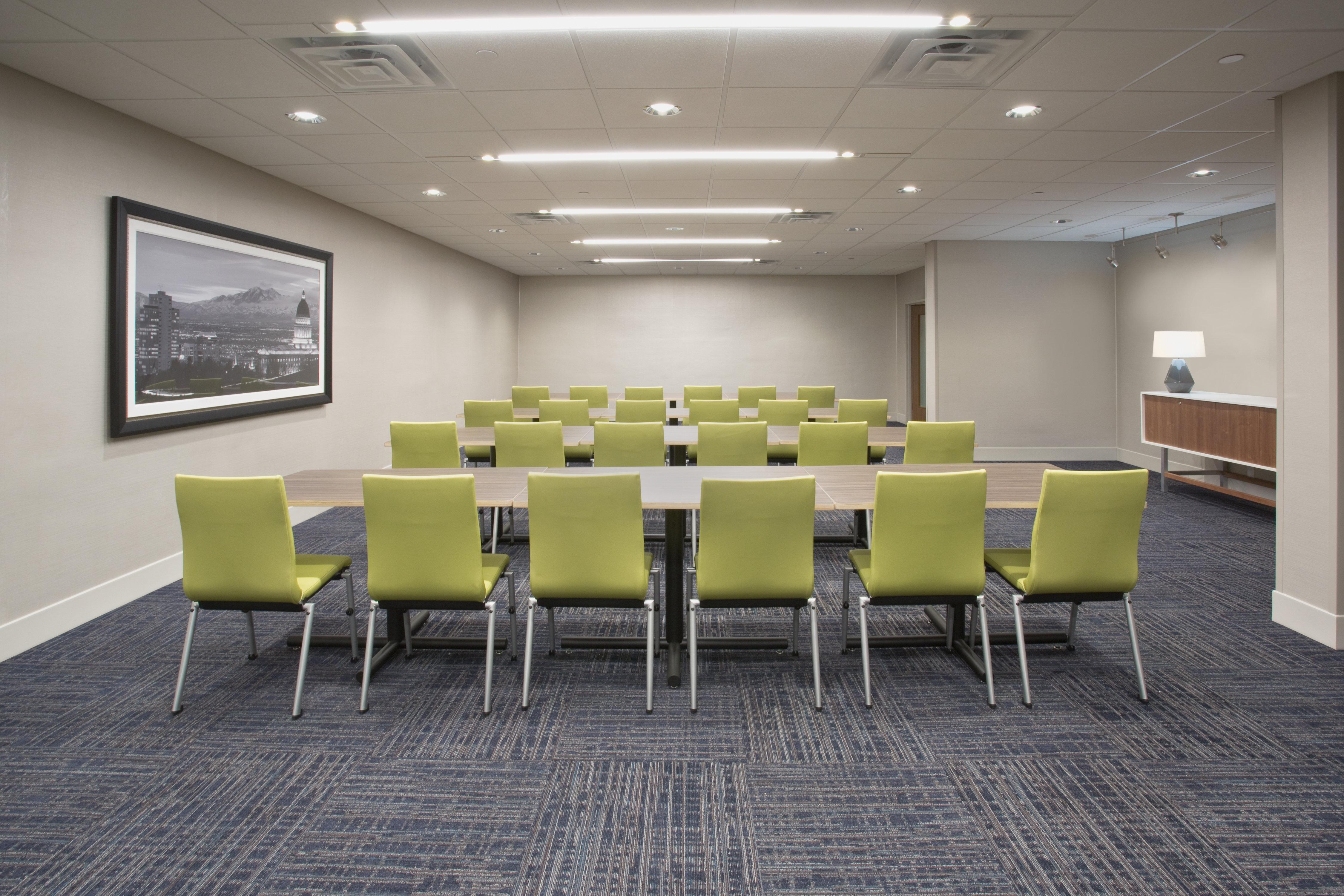 Holiday Inn Express - Kingston West By Ihg Eksteriør bilde